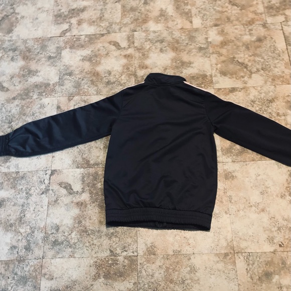 Girls Puma jacket - Picture 3 of 3